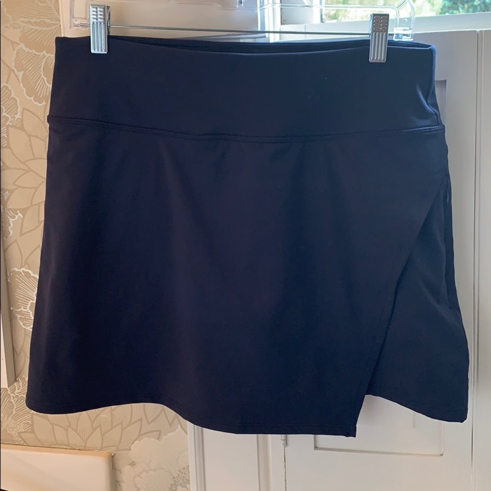 Athleta tennis skirt